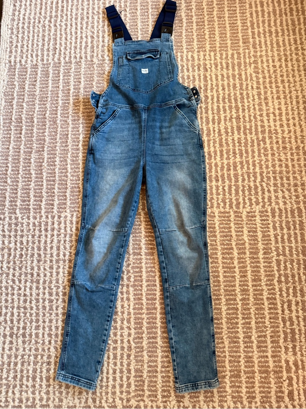 Ripton Women's Overalls in Cabin Wash - Picture 2 of 3
